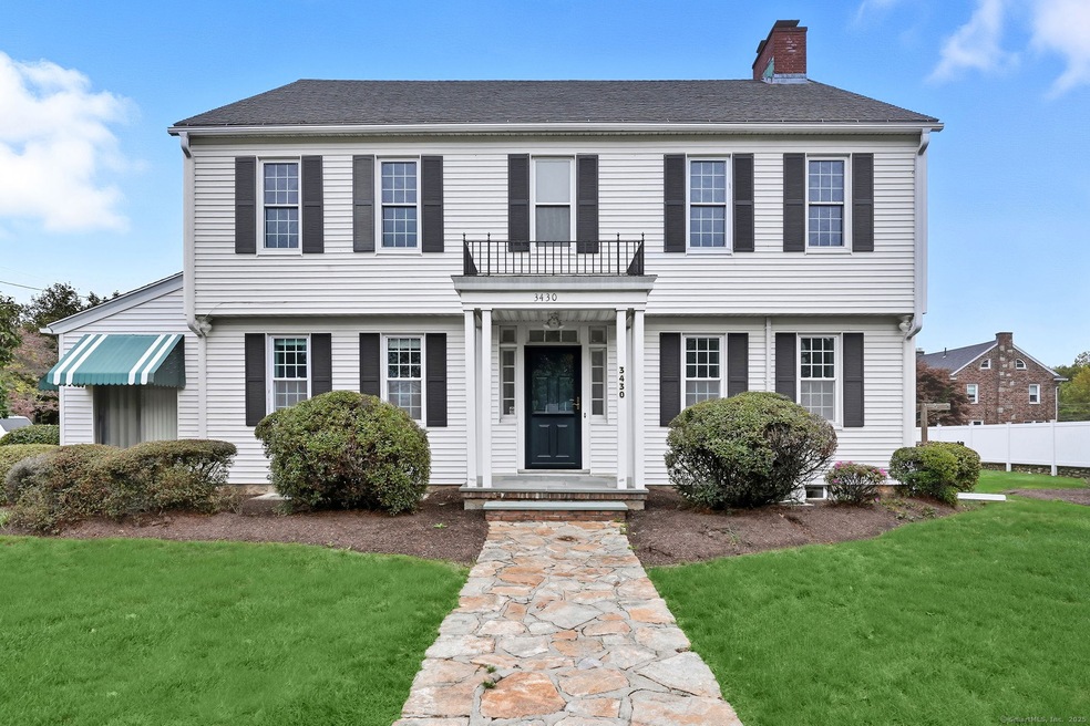 Under Contract $885,000