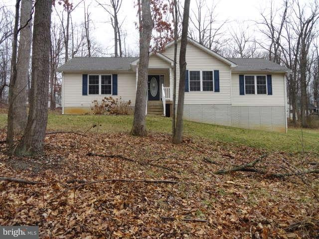 218 Oakridge Dr, Harpers Ferry, WV 25425 - photo 1