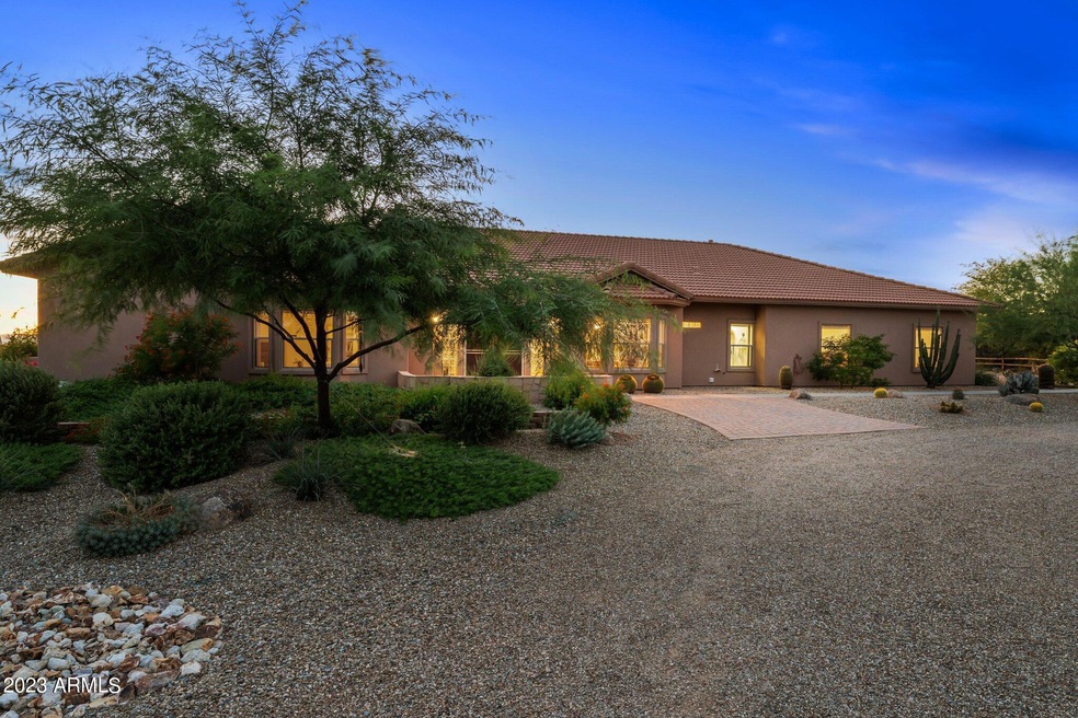 35800 S Gold Rock Cir, Wickenburg, AZ 85390 - photo 1
