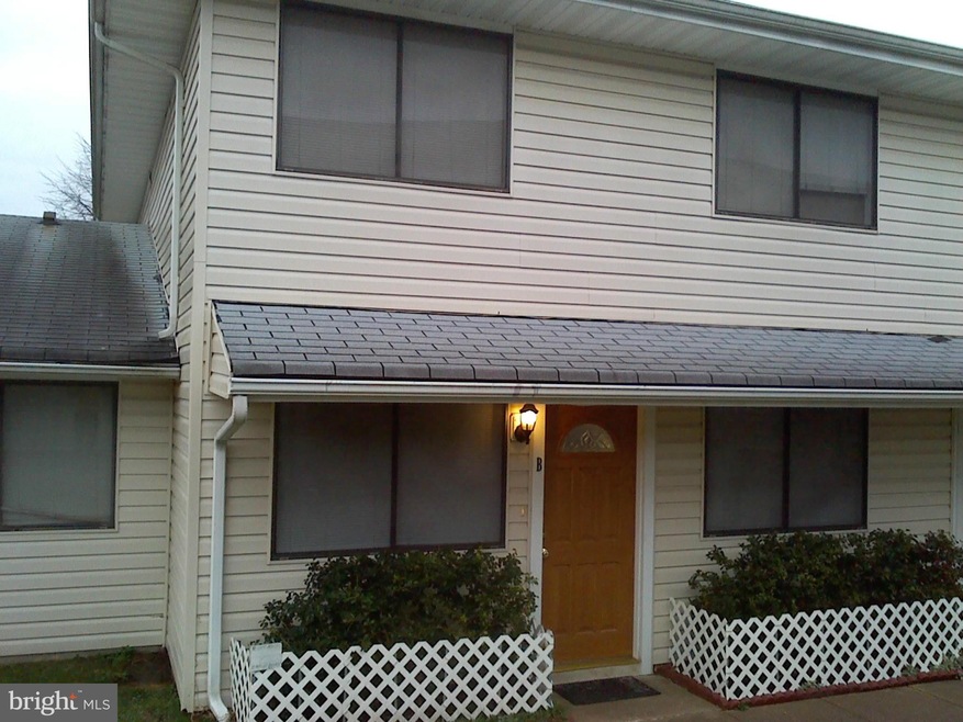 1734 Fountain Rock Way unit B, Edgewood, MD 21040 - photo 1