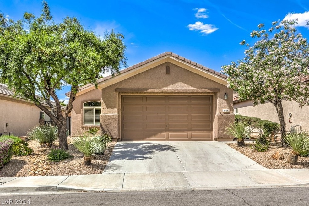 Singe story home in the Anthem Highlands.
