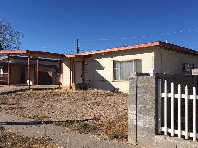 1405 7th St, Alamogordo, NM 88310 - photo 1