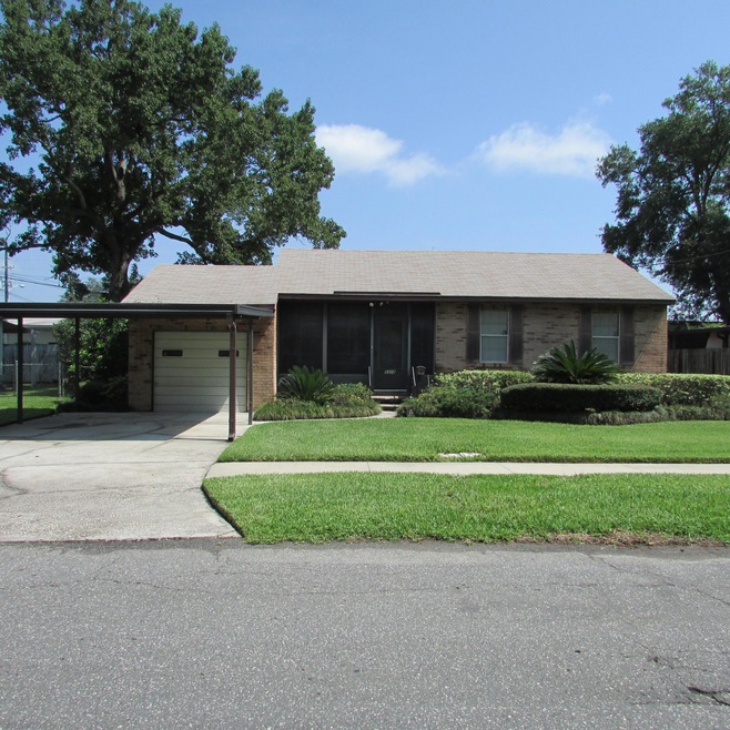 5319 Astral St, Jacksonville, FL 32205 - photo 1