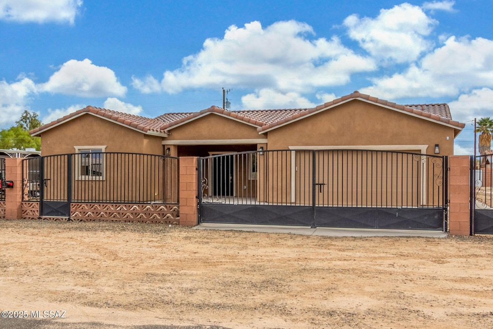 12636 N Hendricks Dr, Marana, AZ 85653 - photo 1