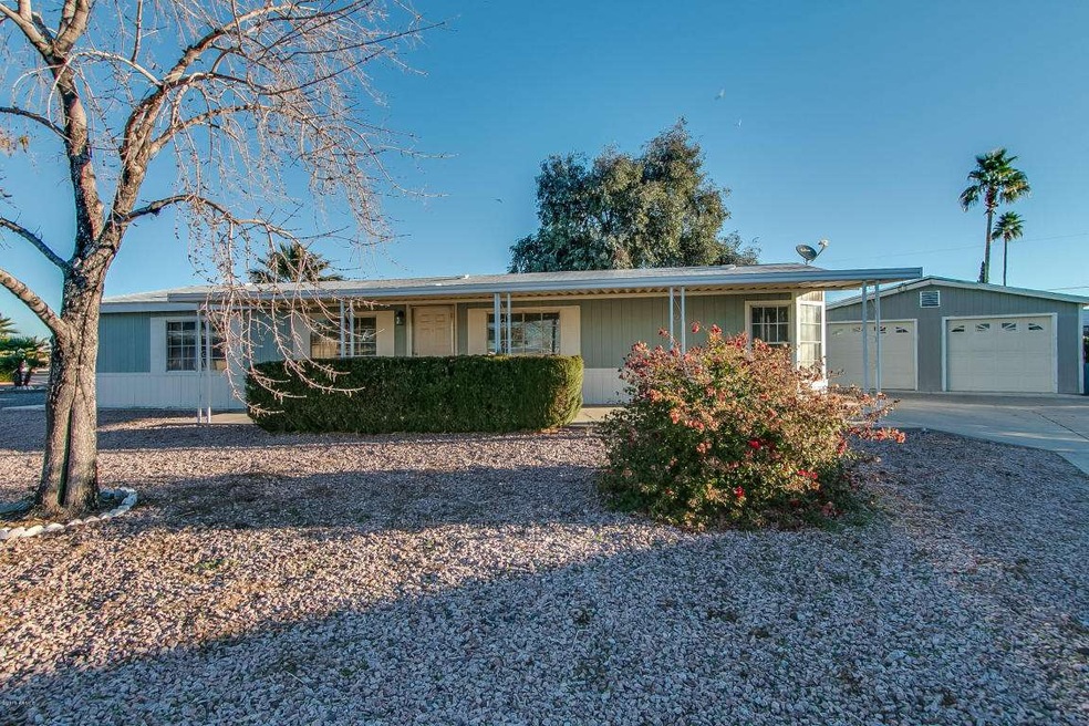 301 South 58th Place | Welcome Home!