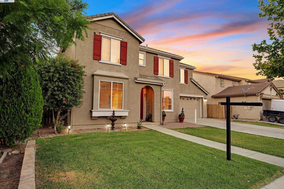 1419 Nubian St, Patterson, CA 95363 - photo 1