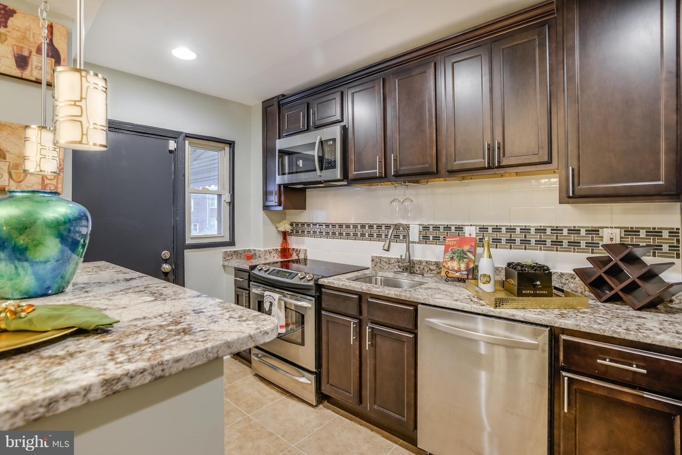 3907 Rokeby Rd, Baltimore, MD 21229 - photo 1