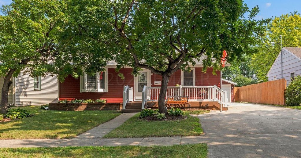 1649 2nd St N, Fargo, ND 58102 - photo 1