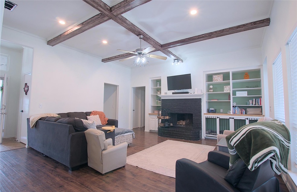 509 N Winding Oaks Dr, Wylie, TX 75098 - photo 1