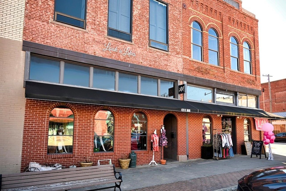 428 W Main St unit 201, Denison, TX 75020 - photo 1