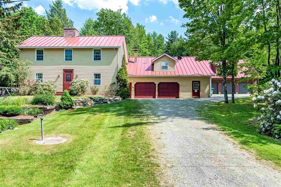 531 Williams Hill Rd, Richmond, VT 05477 - photo 1