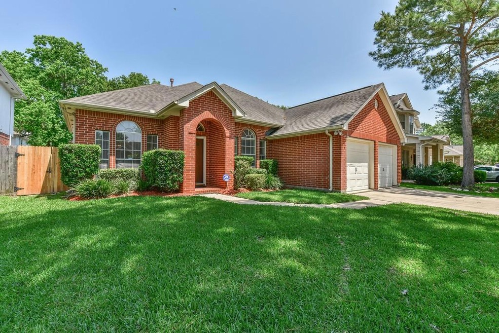 7422 Grand Terrace Ct, Houston, TX 77095 - photo 1