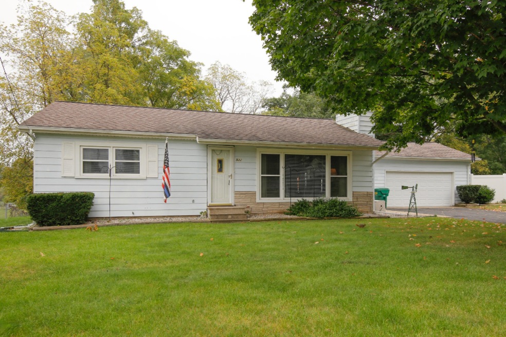 531 N Douglas-101
