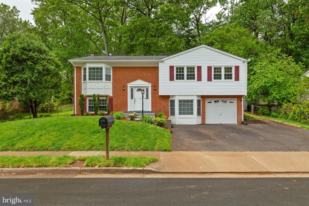 13324 Nassau Dr, Woodbridge, VA 22193 - photo 1