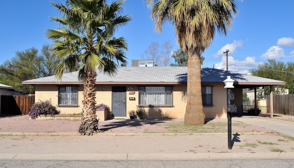 741 E Mcmillan Dr, Tucson, AZ 85719 - photo 1
