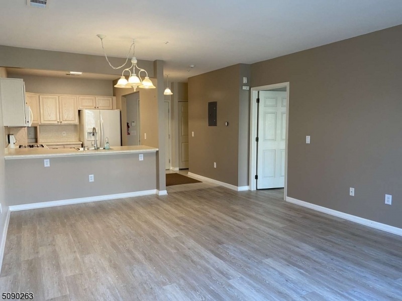 102 Cleveland Ln unit 102, Rockaway, NJ 07866 - photo 1