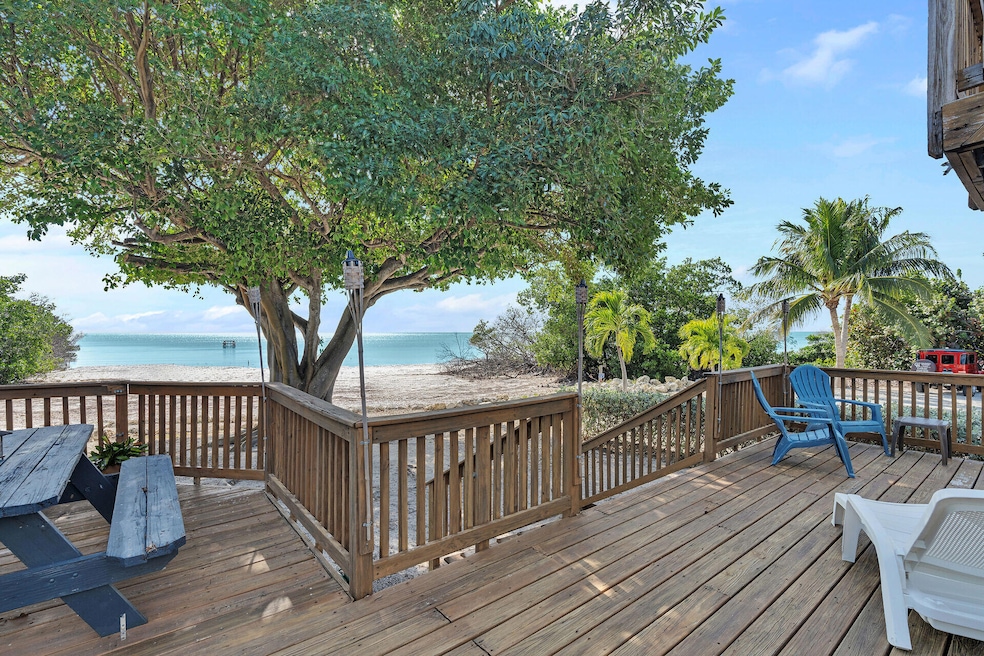 58950 Overseas Hwy unit 48, Marathon, FL 33050 - photo 1