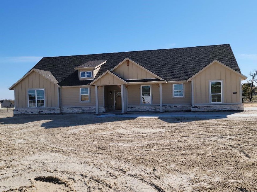 6004 Embercrest Dr, Weatherford, TX 76085 - photo 1