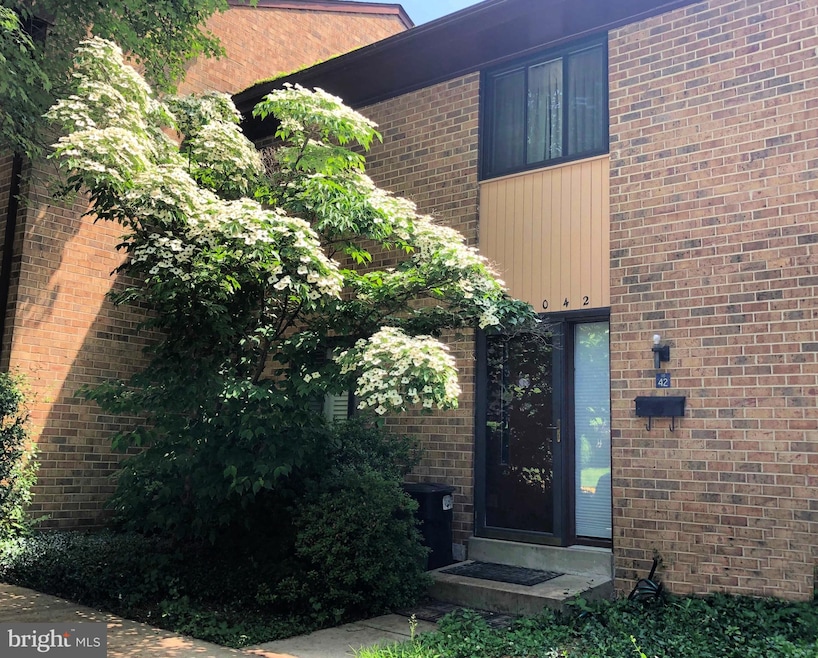 11042 Saffold Way, Reston, VA 20190 - photo 1