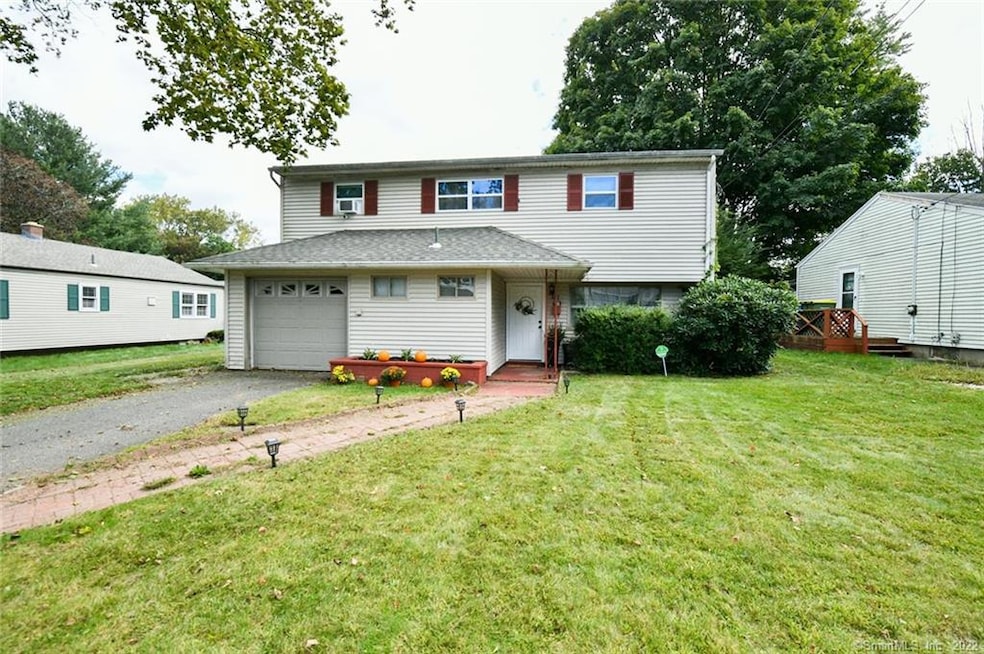 42 Townsend Ave, Waterbury, CT 06705 - photo 1