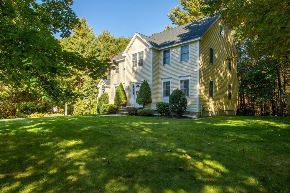 7 Hickory Ln, Georgetown, MA 01833 - photo 1