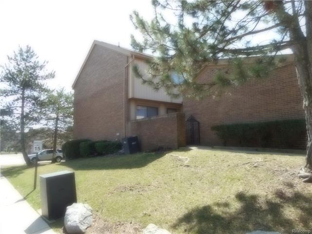 End-Unit Townhouse
