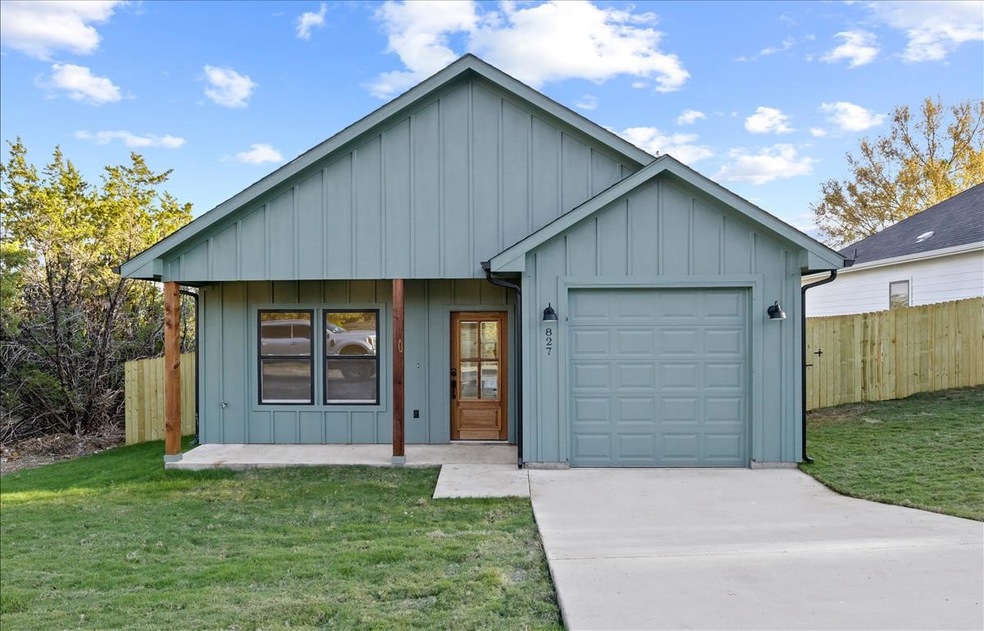 827 Pecos River Dr, Granbury, TX 76048 - photo 1