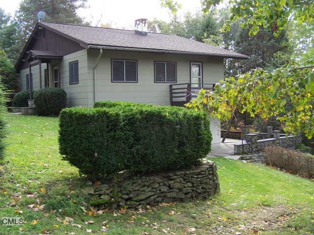 9 Notchview Dr, Sherman, CT 06784 - photo 1