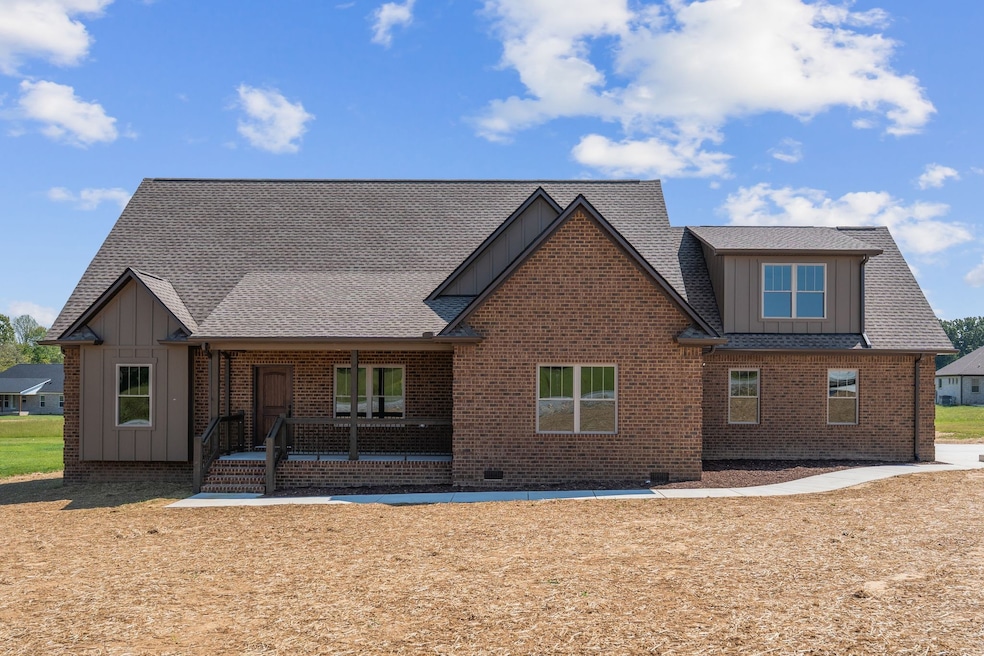 83 Watson Ct, Leoma, TN 38468 - photo 1