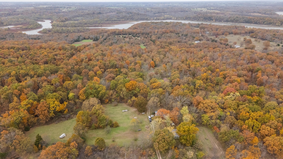 111 N 181, Everton, MO 65646 - photo 1