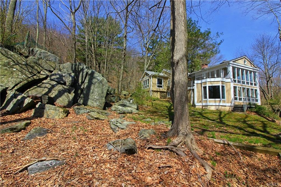 554 Gipsy Trail Rd, Carmel, NY 10512 - photo 1