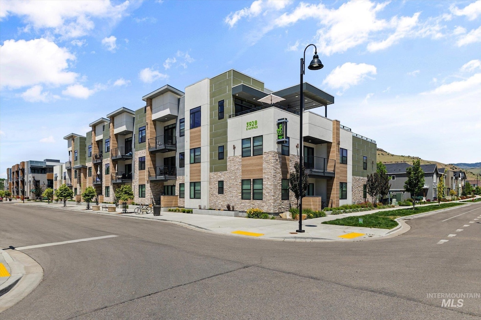 Sold • Co-Listing Agent