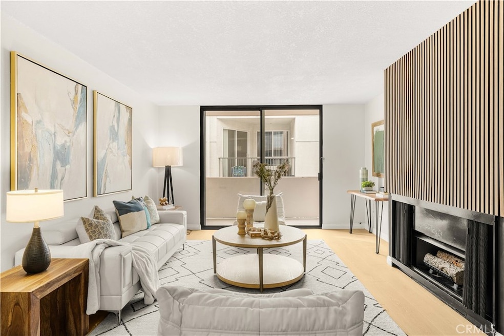 Lafayette Park Towers Condominiums unit 624, Los Angeles, CA 90057 - photo 1