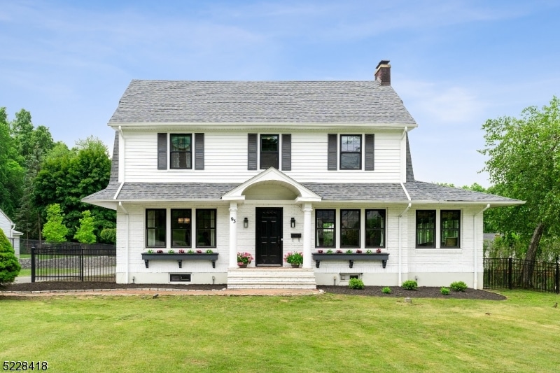 Sold $875,000 • Co-Listing Agent