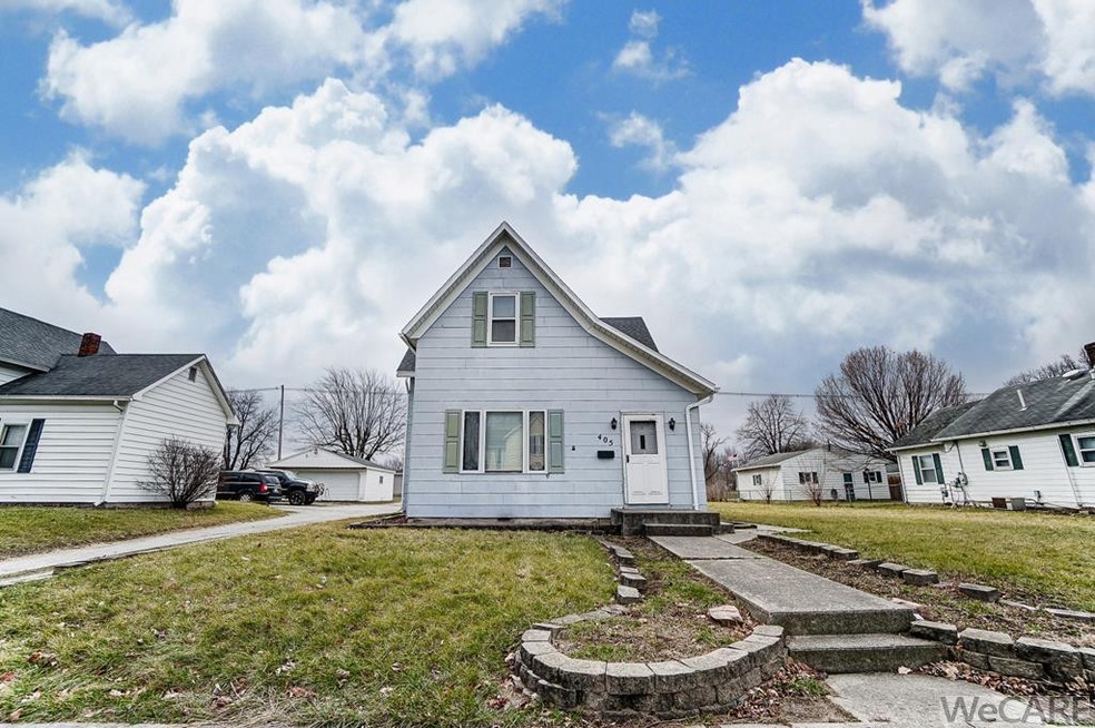 405 E Benton St, Wapakoneta, OH 45895 - photo 1