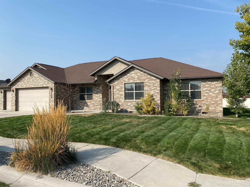 1709 N Mckinley St, Jerome, ID 83338 - photo 1