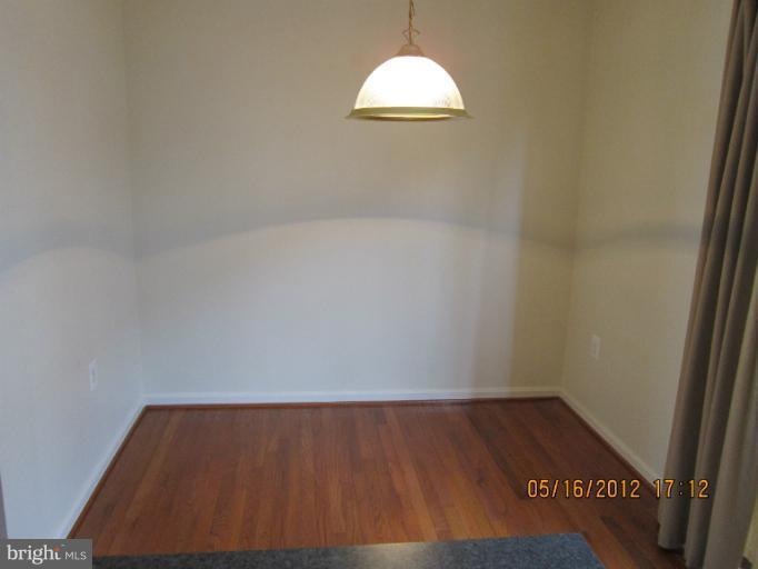 43743 Clear Lake Square unit 20, Ashburn, VA 20147 - photo 1