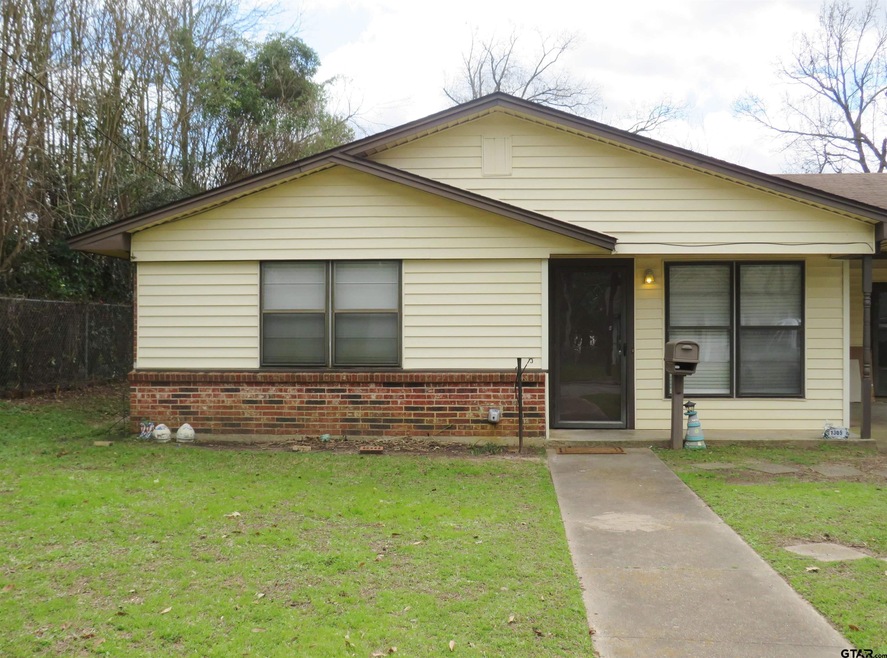 1305 Cardwell Ln, Tyler, TX 75701 - photo 1