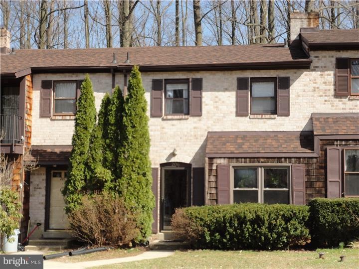 206 Bishop Dr, Aston, PA 19014 - photo 1