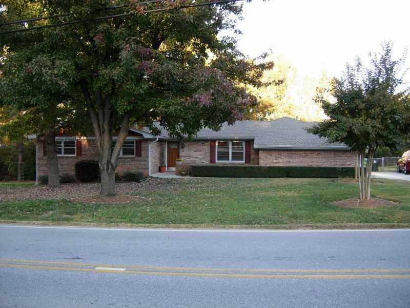 2568 Ingram Rd, Duluth, GA 30096 - photo 1