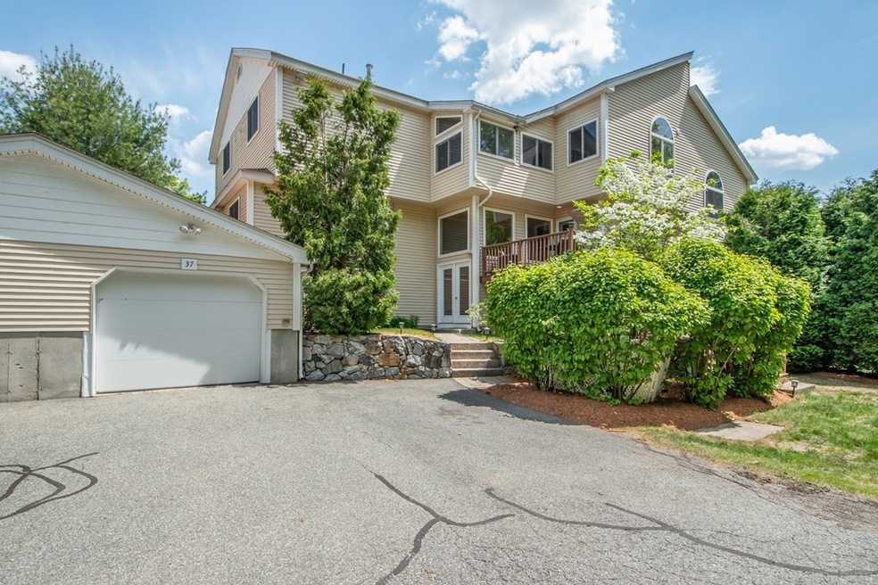 37 Cotton Mill Way, Uxbridge, MA 01569 - photo 1