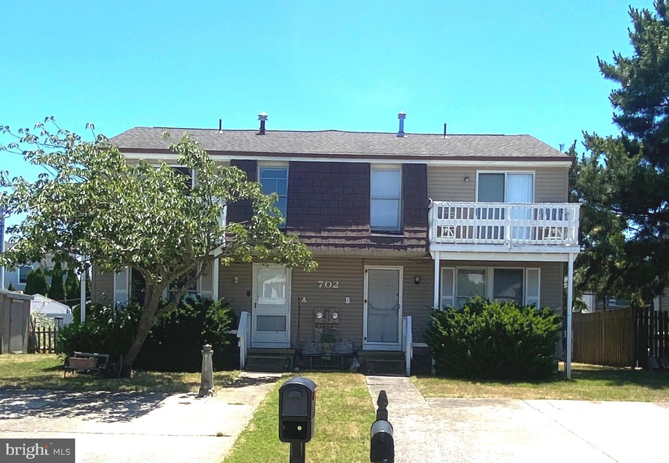 702 Lagoon Blvd, Brigantine, NJ 08203 - photo 1