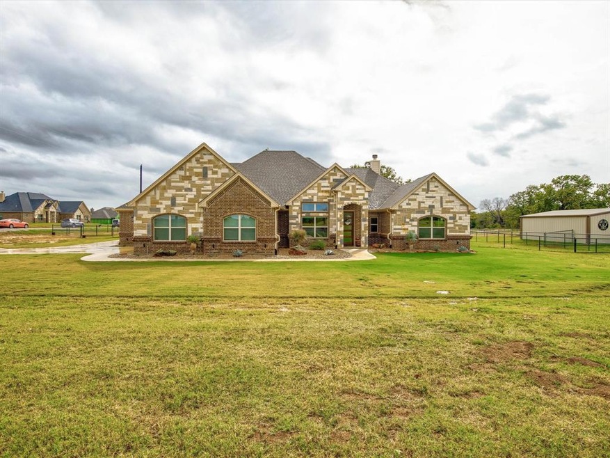 1000 Alex Dr, Springtown, TX 76082 - photo 1