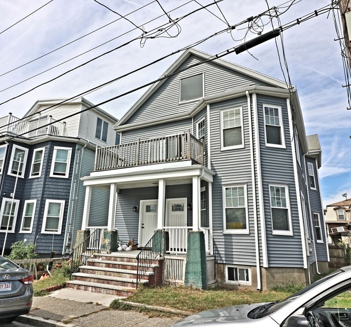 44-46 Hawthorn Ave unit 2, Winthrop, MA 02152 - photo 1