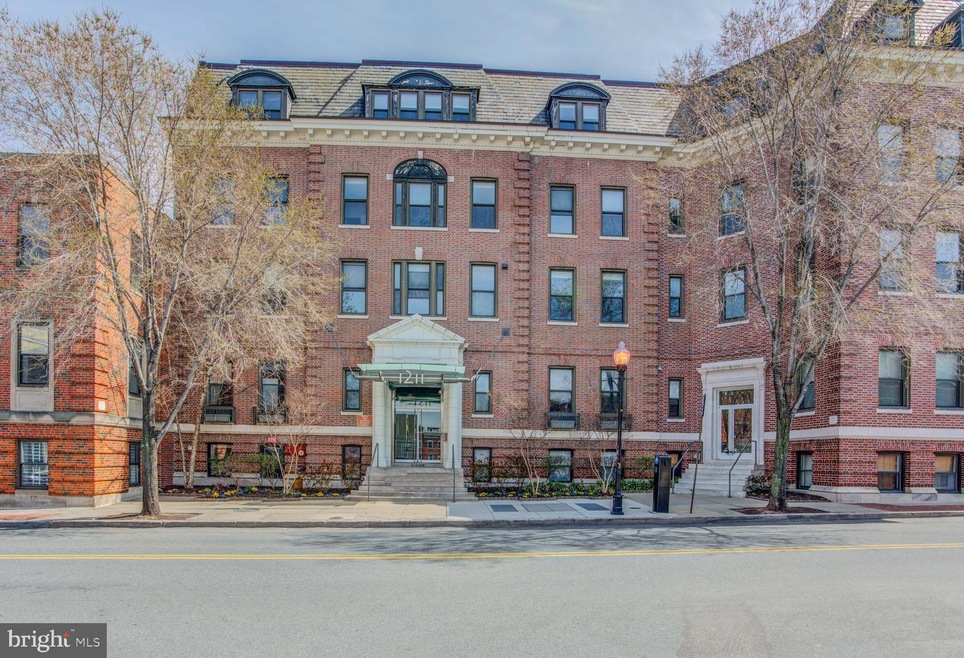 1211 unit 207, Baltimore, MD 21230 - photo 1