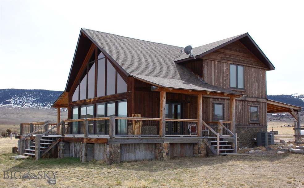 253 Hayfield Loop Trail