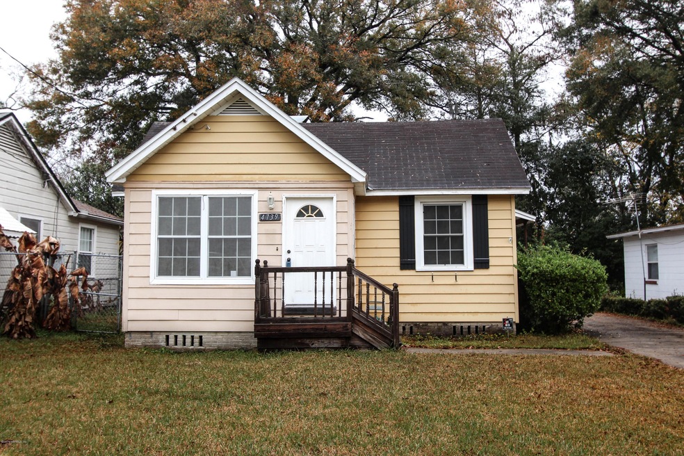 4739 Attleboro St, Jacksonville, FL 32205 - photo 1