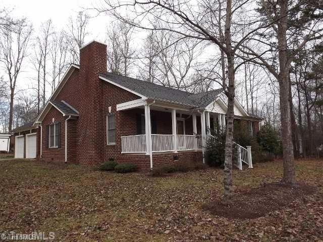 2019 Sunny Ln, Asheboro, NC 27205 - photo 1