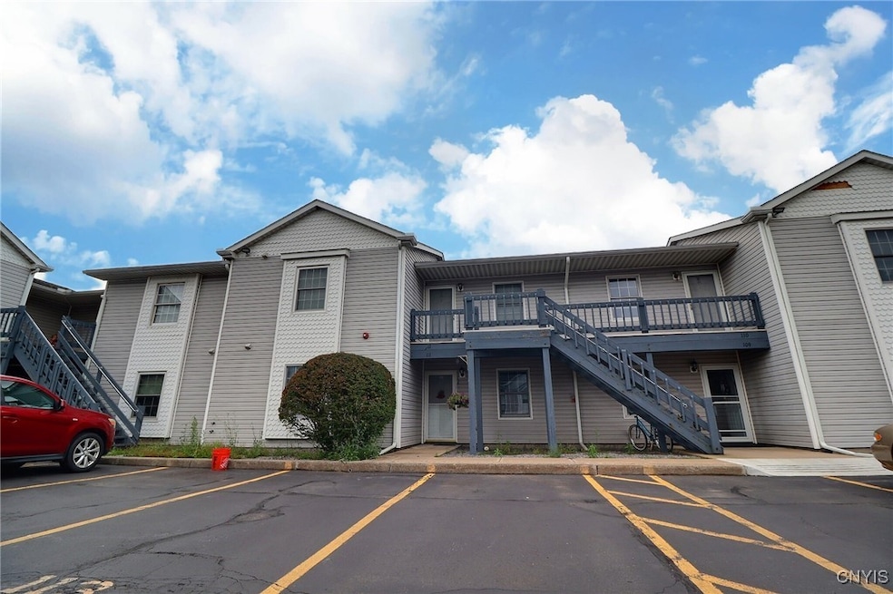 Sold $125,000 • Co-Listing Agent