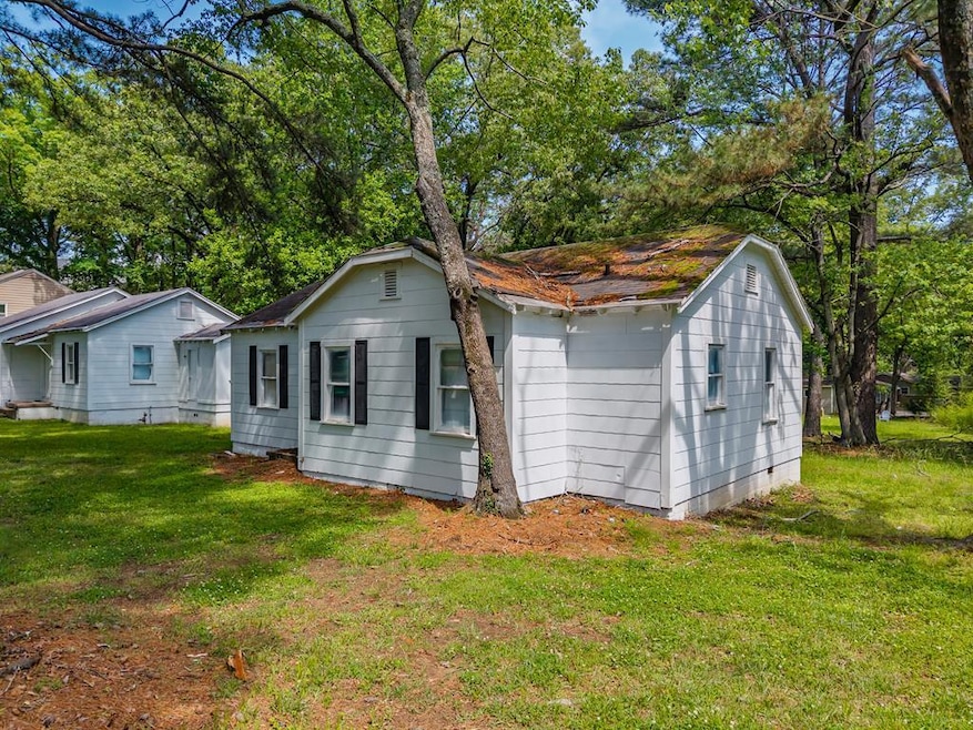 For Sale $965,000